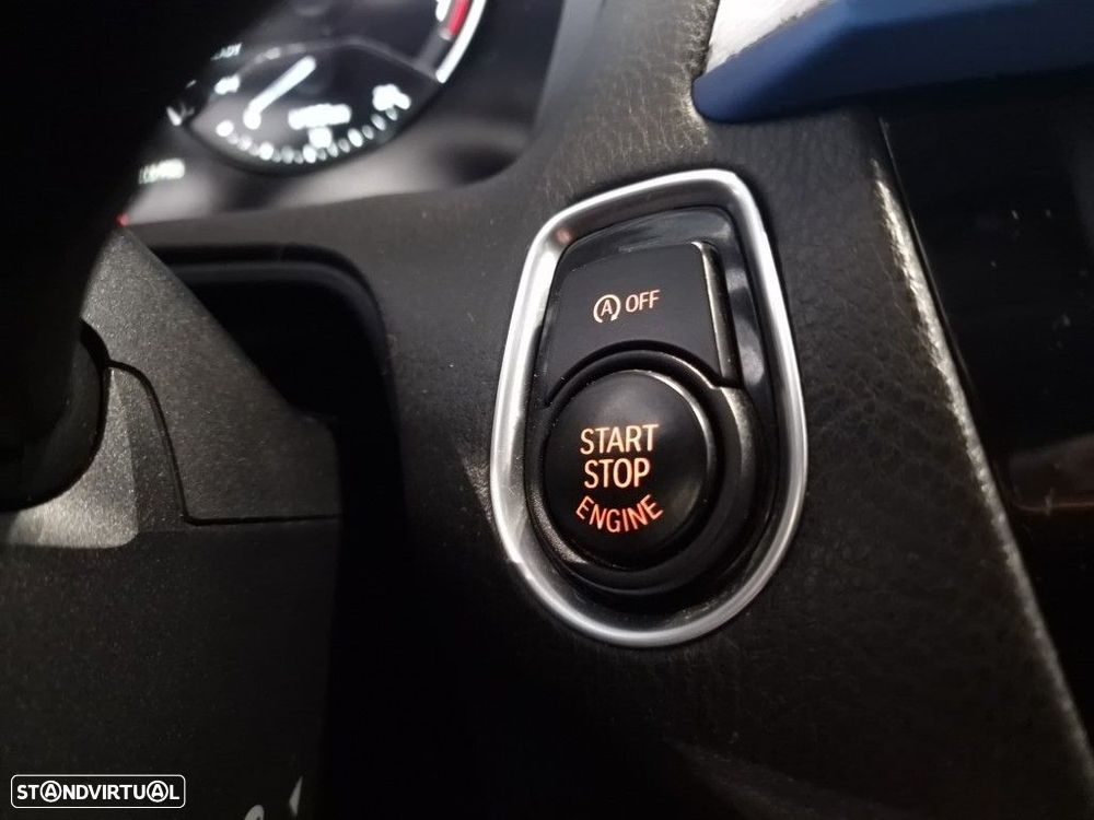 BMW M140i - 29