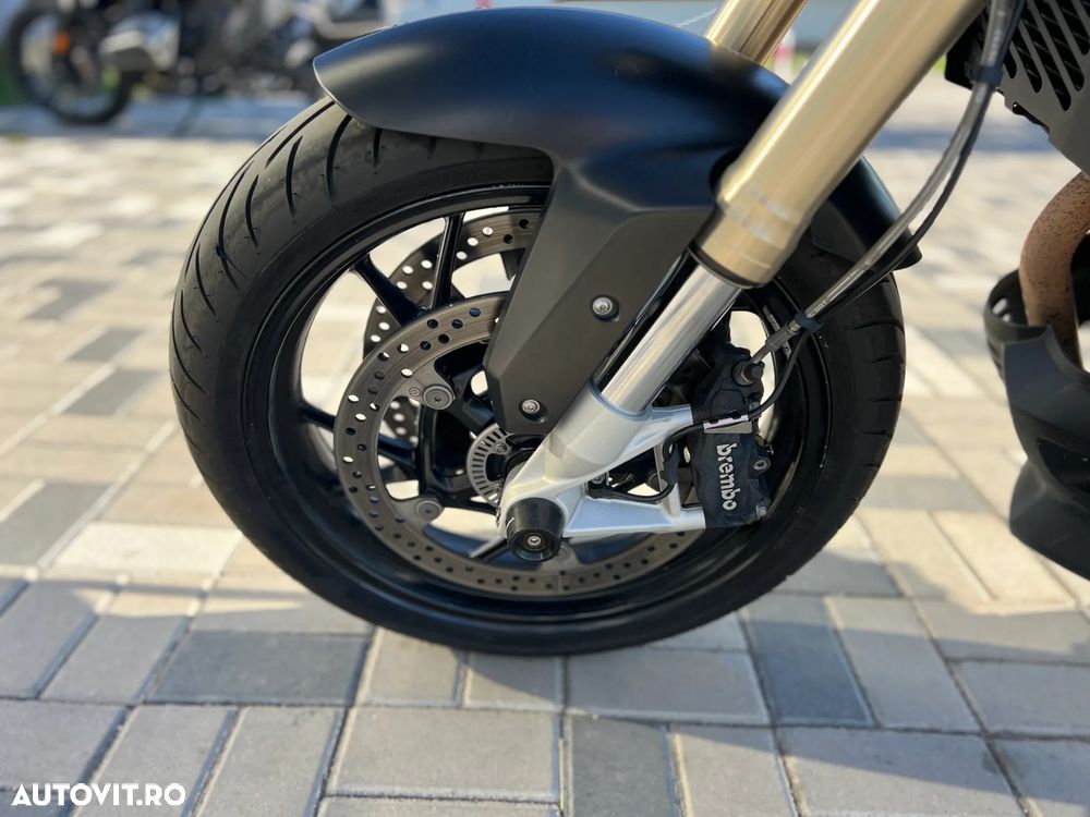 BMW F800R - 11