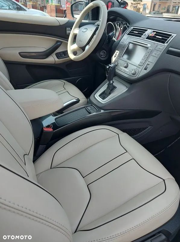 Ford Kuga 2.0 TDCi 4x4 Individual - 1