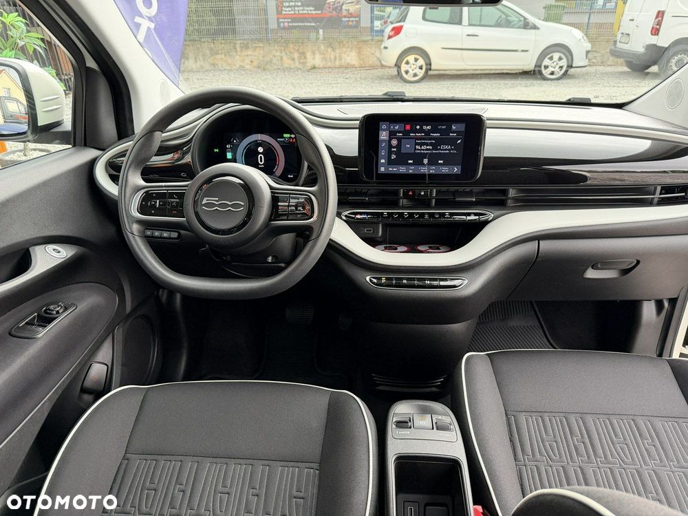 Fiat 500e - 28