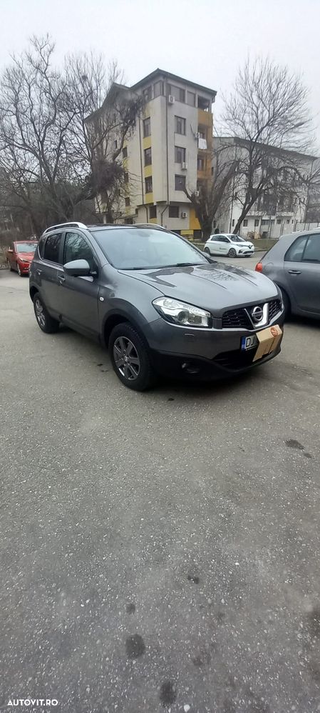 Nissan Qashqai - 2
