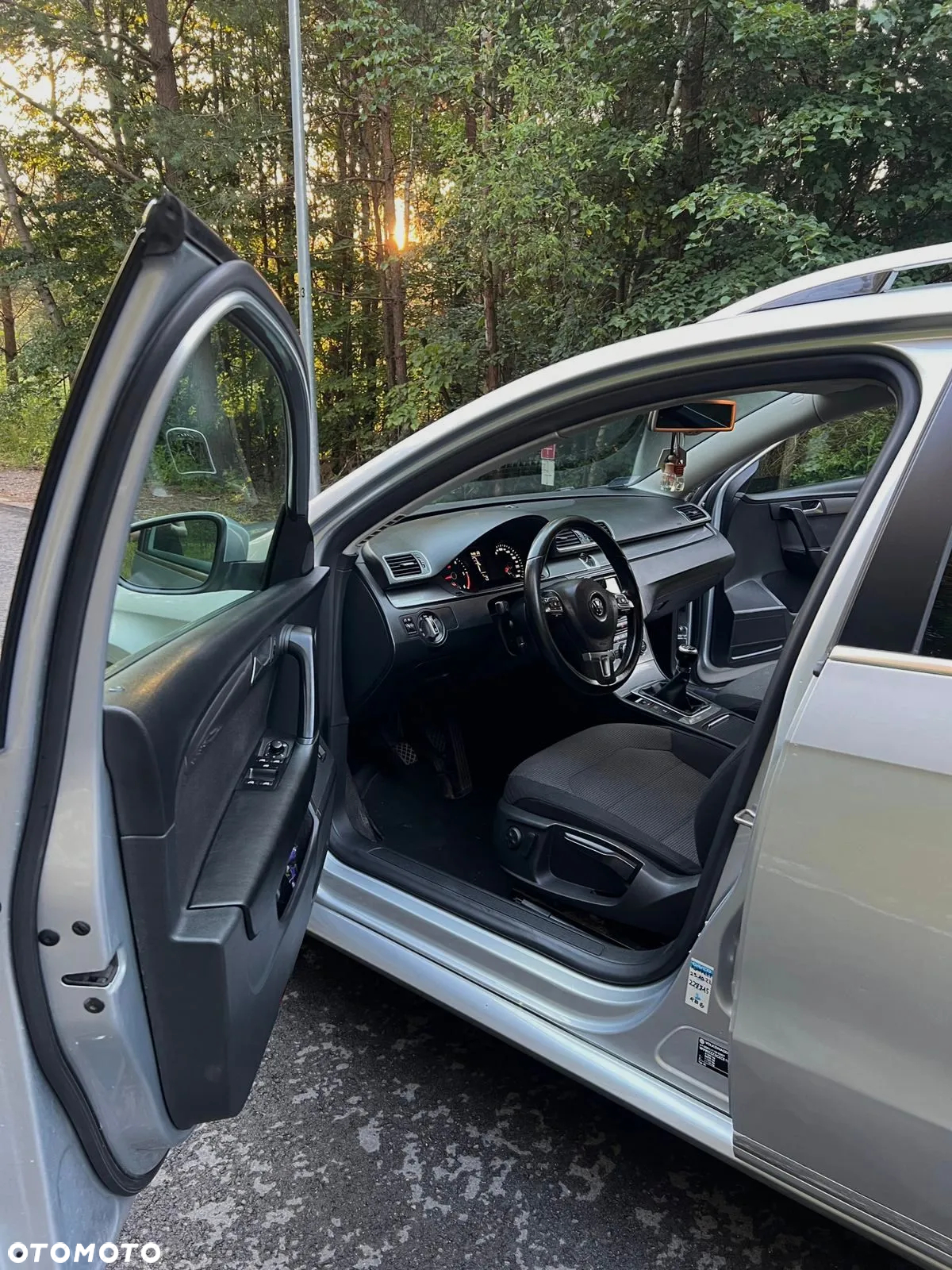 Volkswagen Passat 2.0 TDI Comfortline - 3