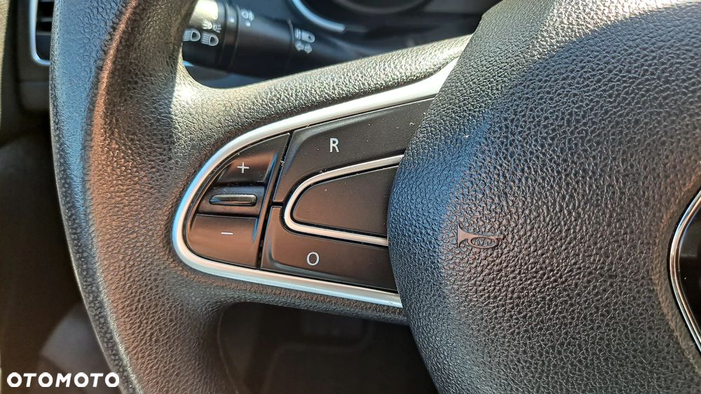 Renault Megane 1.2 Energy TCe Life - 14