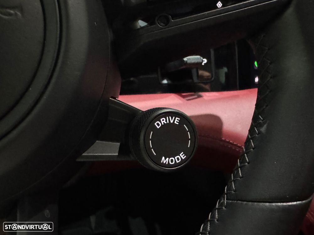 Porsche Taycan 4S - 48