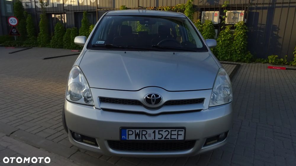 Toyota Corolla Verso 1.8 Sol 7os - 4