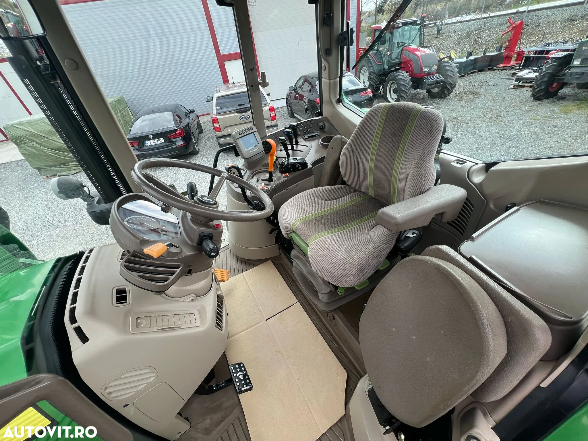 John Deere 6630 Premium - 8