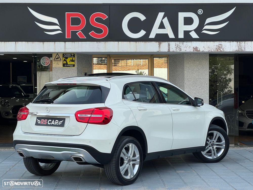 Mercedes-Benz GLA 220 d Urban 4-Matic - 6