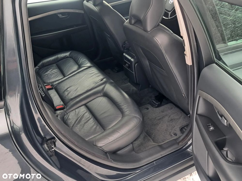 Volvo V70 2.0D Momentum - 17