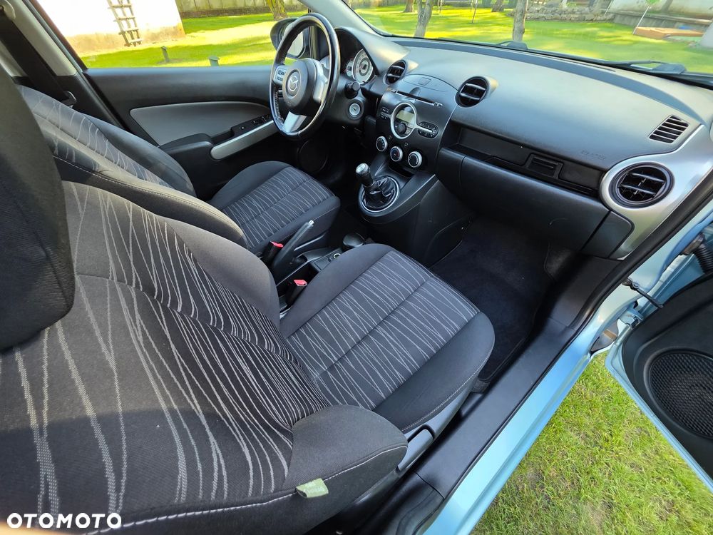 Mazda 2 1.3 Dynamic - 12