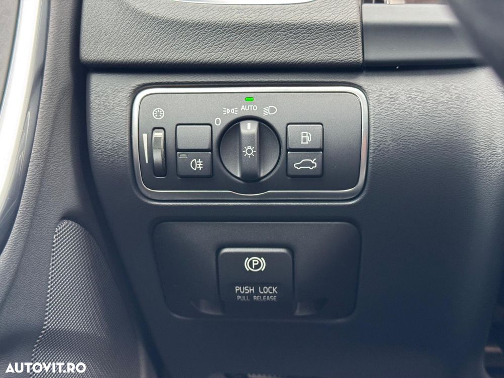 Volvo V60 D6 Twin Engine Geartronic RDesign - 32