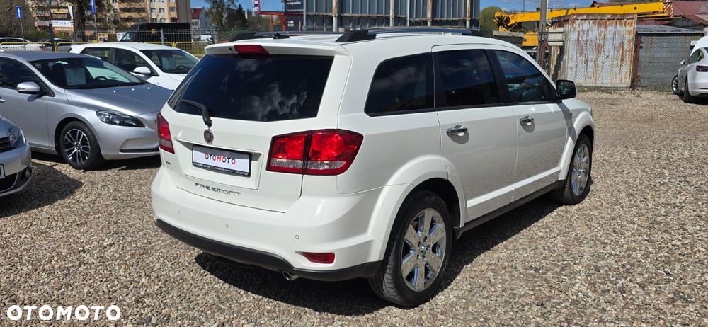 Fiat Freemont 2.0 Multijet 16V DPF Automatik Allrad Lounge - 6