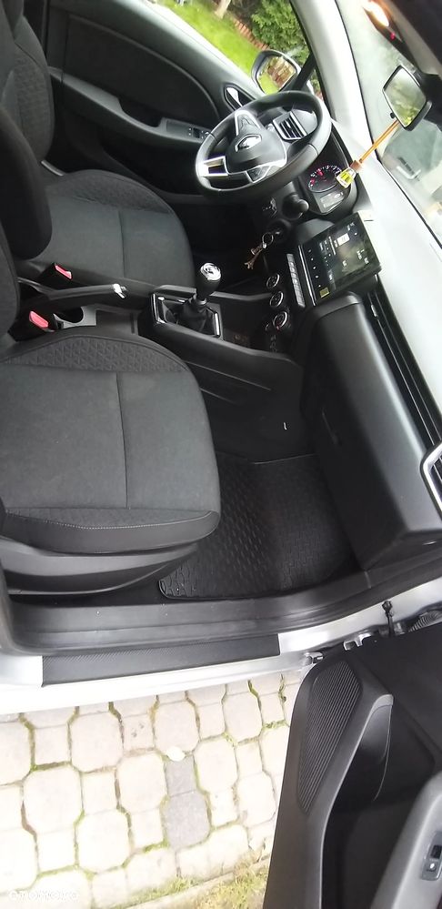 Renault Clio - 9