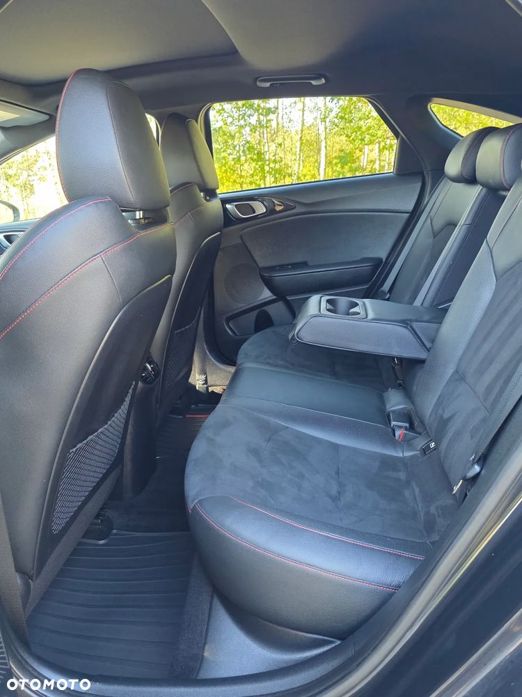 Kia ProCeed 1.6 T-GDI DCT7 OPF GT - 11