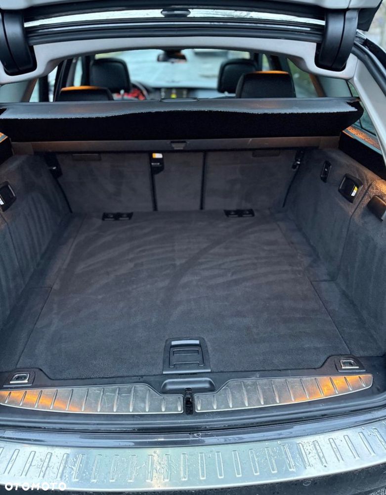 BMW Seria 5 525d xDrive Luxury Line - 8