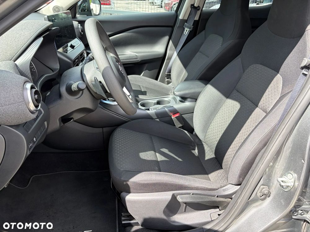 Nissan Juke 1.0 DIG-T Acenta DCT - 9