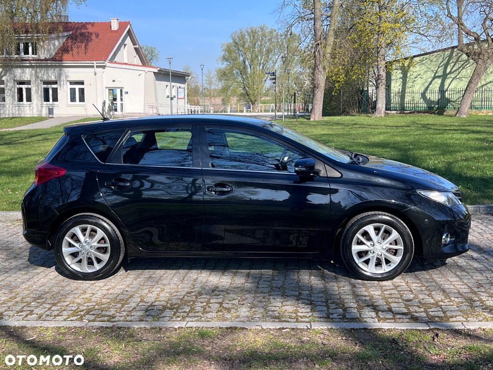 Toyota Auris 1.6 Valvematic Comfort - 9