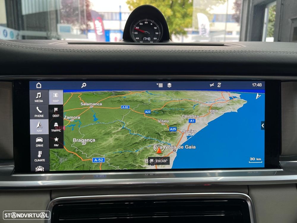 Porsche Panamera 4 S - 17