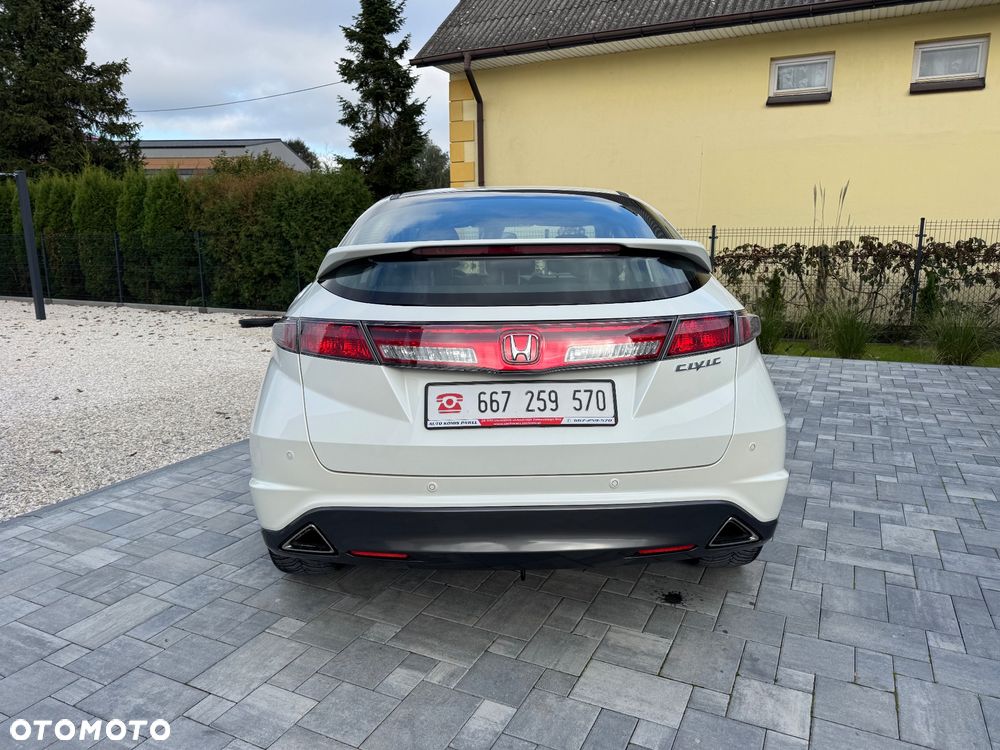 Honda Civic 1.8i-VTEC Sport - 6