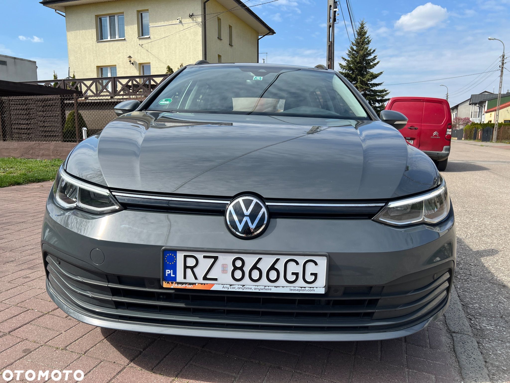 Volkswagen Golf VIII 2.0 TDI Style - 1