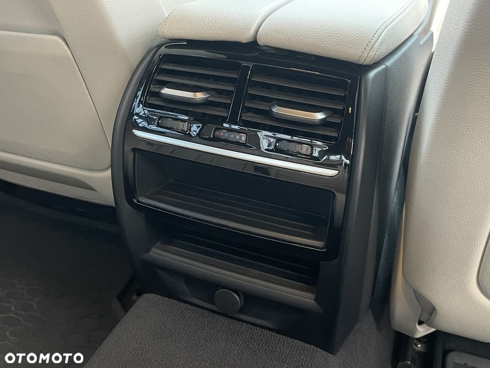 BMW Seria 5 - 34