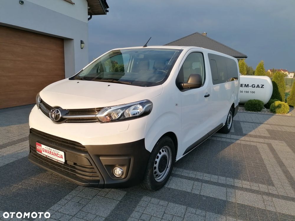 Toyota ProAce Kombi D-4D Long 2,8t - 2