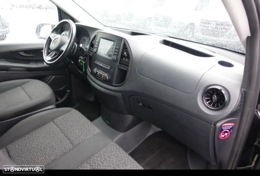 Mercedes-Benz eVito Tourer - 9