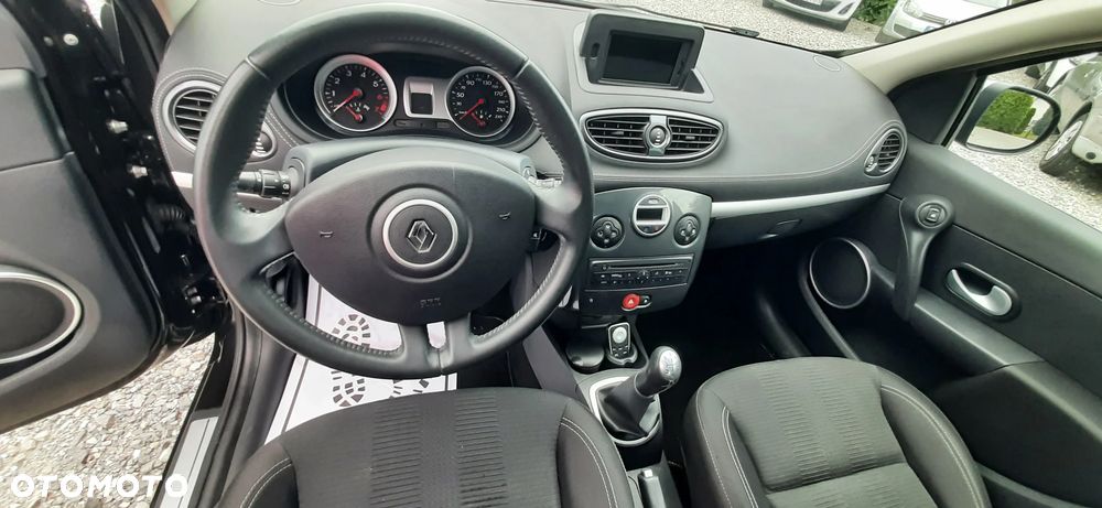 Renault Clio 1.2 16V Dwudziestka Euro5 - 35