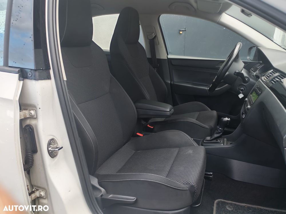 Skoda RAPID 1.4 TSI DSG Elegance Green tec - 11