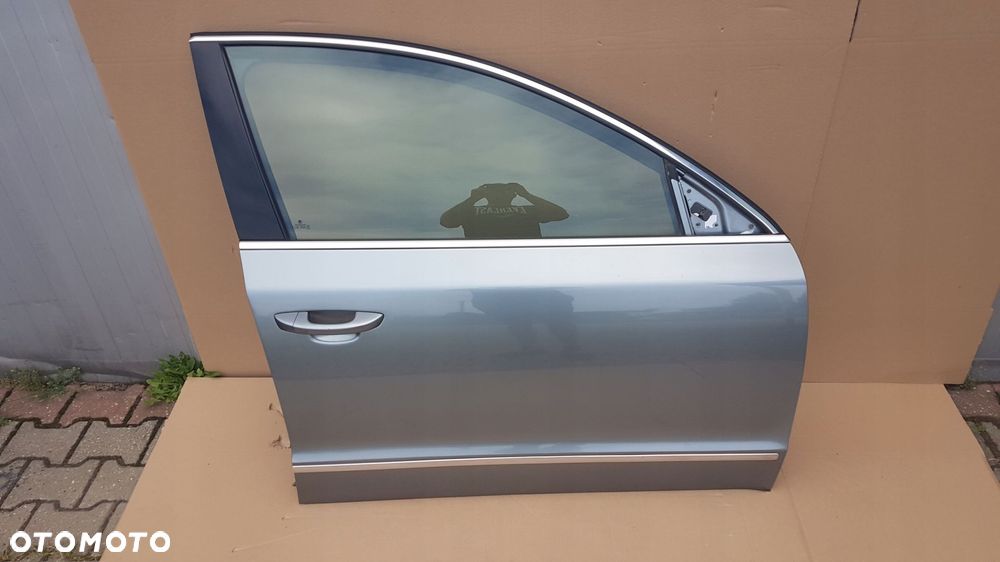 drzwi przód prawe skoda superb ii 3t oryginał demontaż - 4