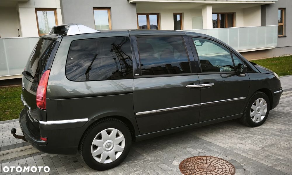 Peugeot 807 - 7
