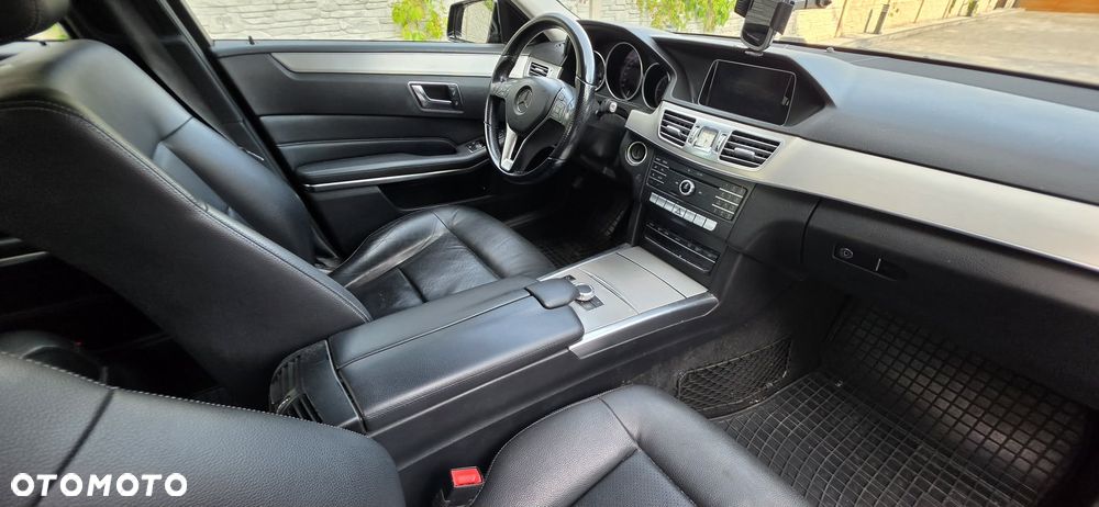 Mercedes-Benz Klasa E 200 BlueTEC 7G-TRONIC Avantgarde - 9