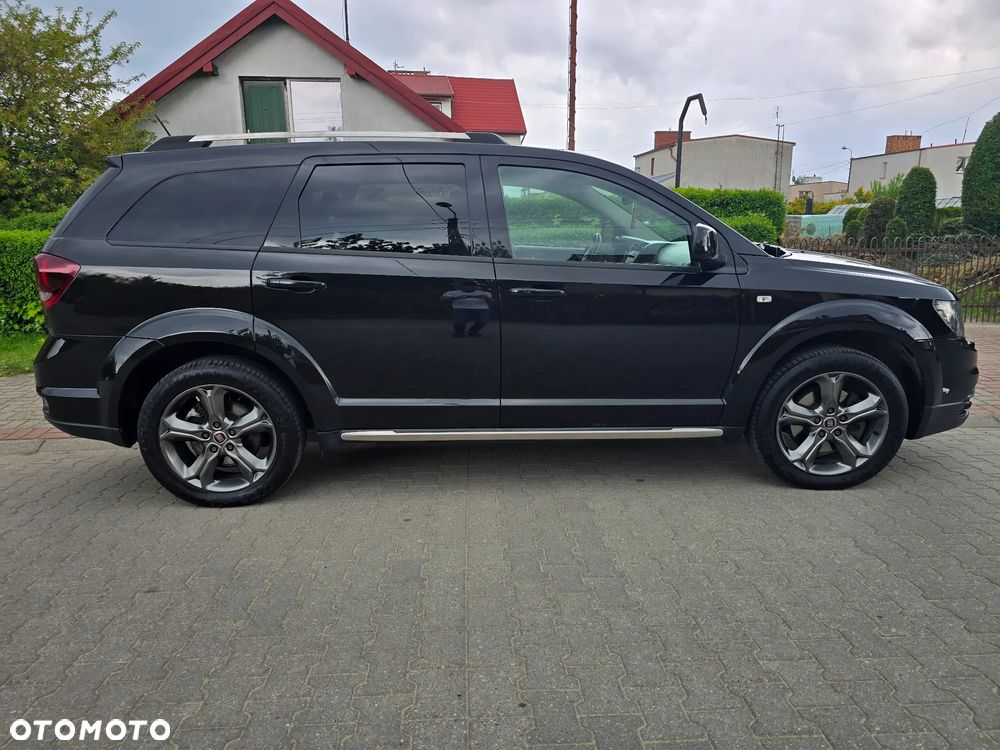 Fiat Freemont 2.0 Multijet Black Code AWD - 3