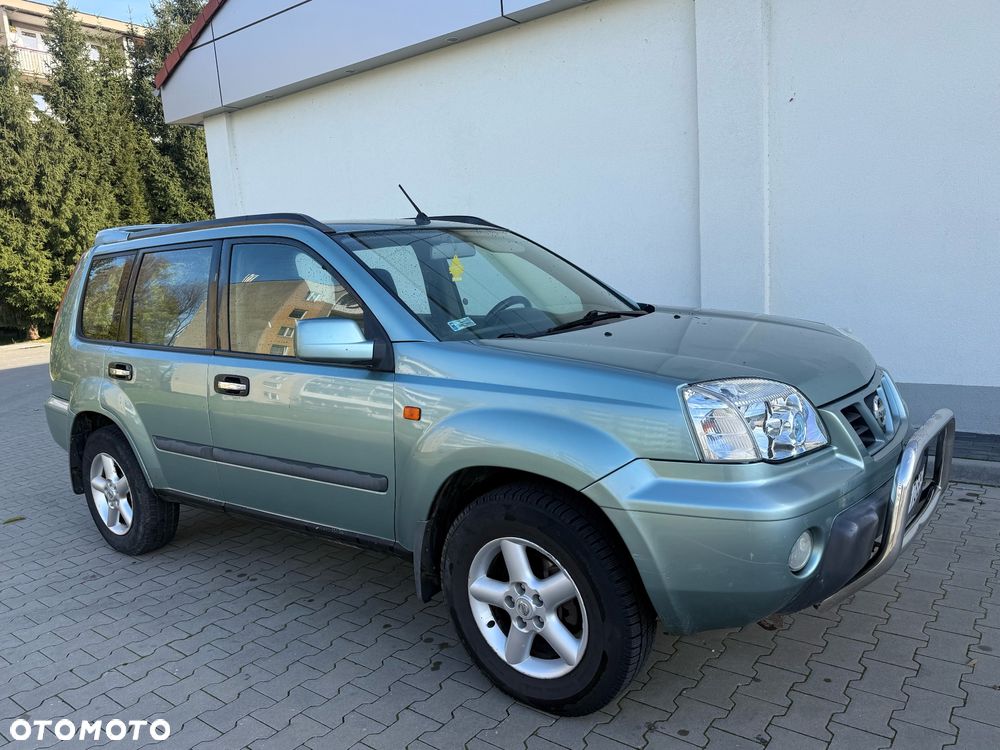 Nissan X-Trail 2.0 Comfort - 2