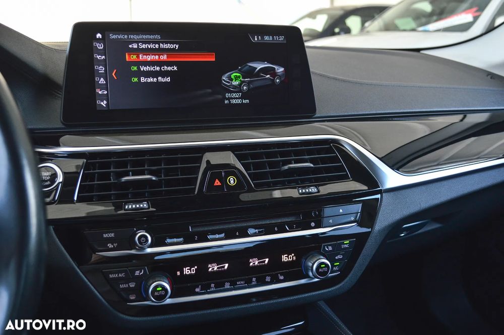 BMW Seria 5 520d Aut. Luxury Line - 18