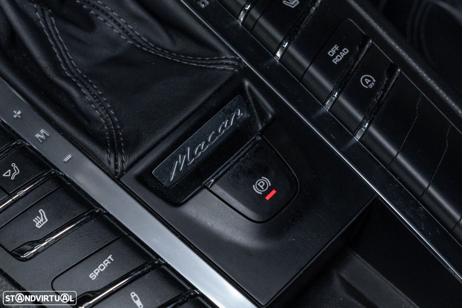Porsche Macan S - 30