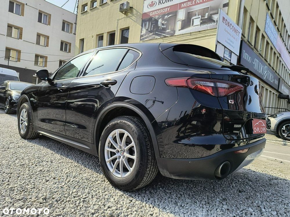Alfa Romeo Stelvio 2.0 Turbo Q4 - 36