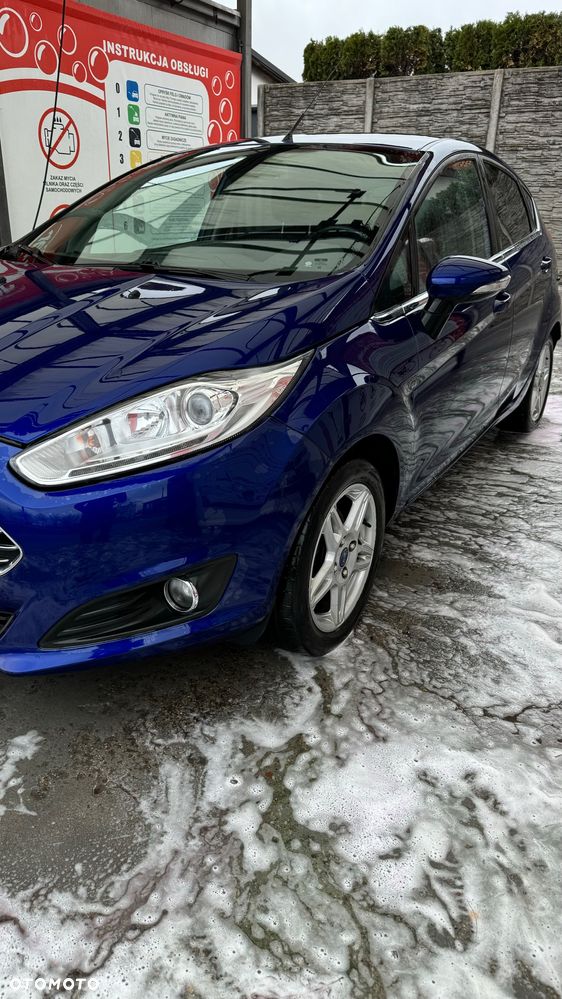Ford Fiesta - 12