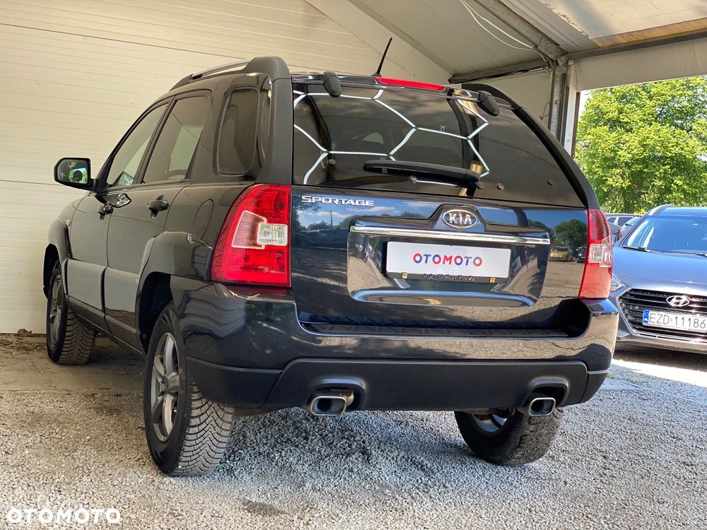 Kia Sportage 2.0 Tour 2WD - 27