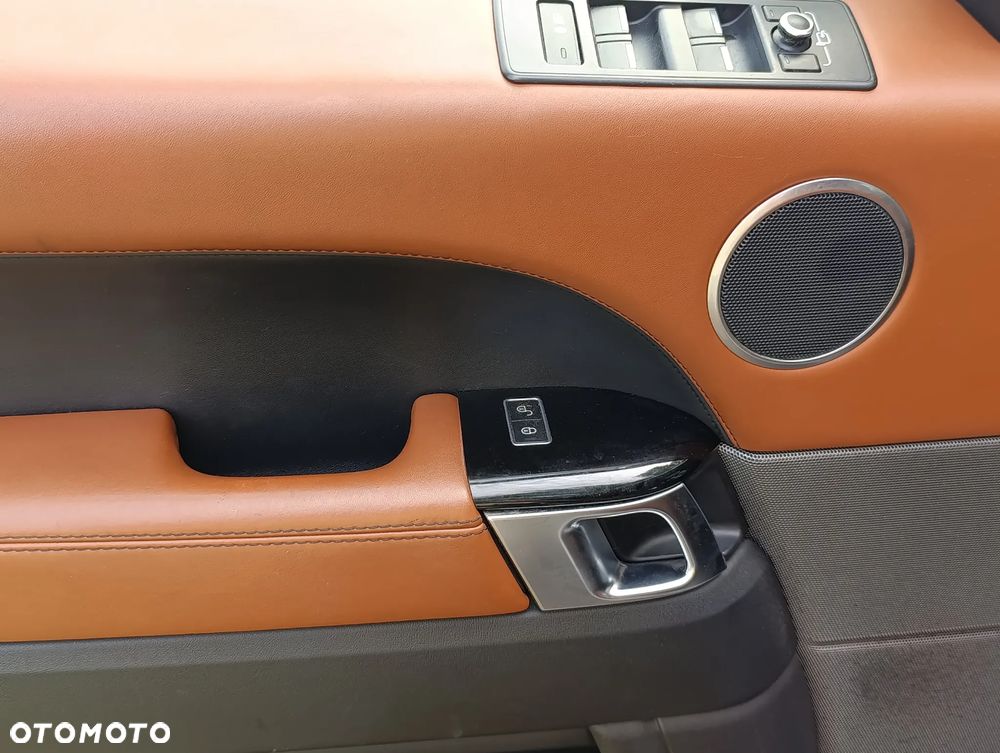 Land Rover Range Rover Sport SDV6 HSE Dynamic - 12