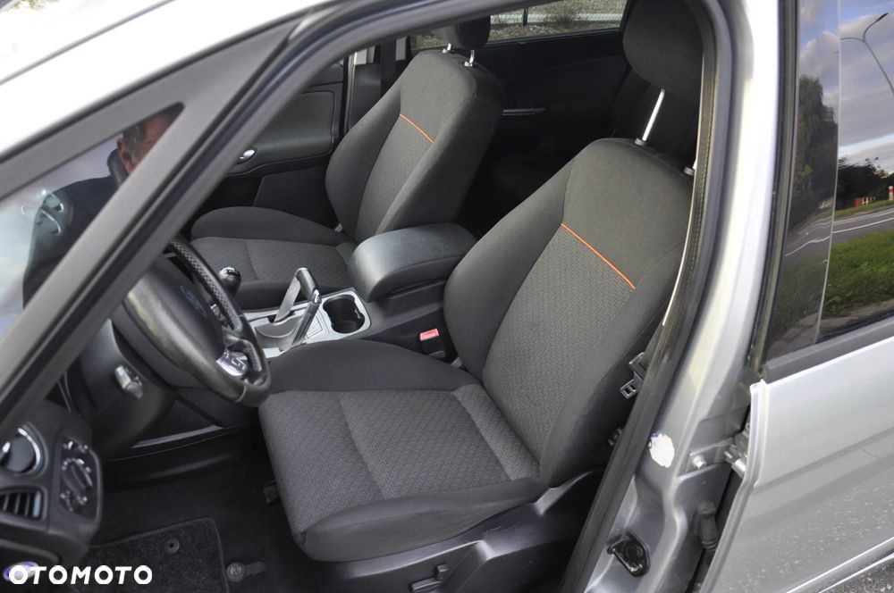 Ford S-Max 2.0 FF Titanium - 7