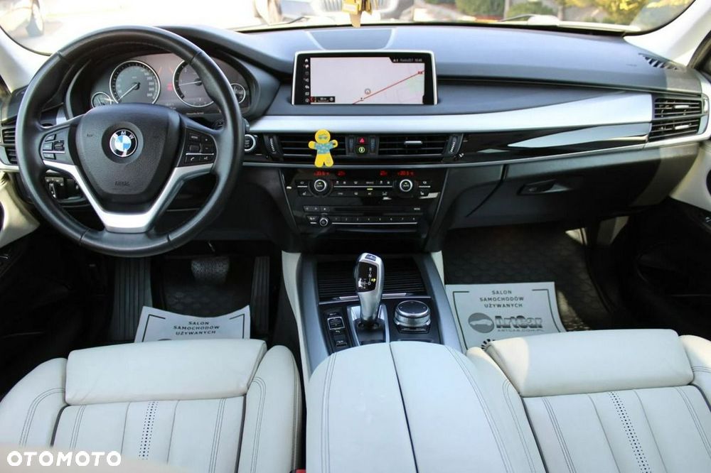 BMW X5 xDrive30d - 25