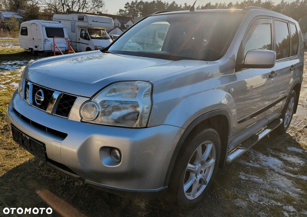 Nissan X-Trail - 1