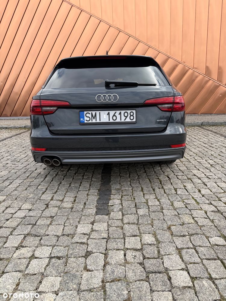 Audi A4 Avant 2.0 TDI Quattro S tronic - 13