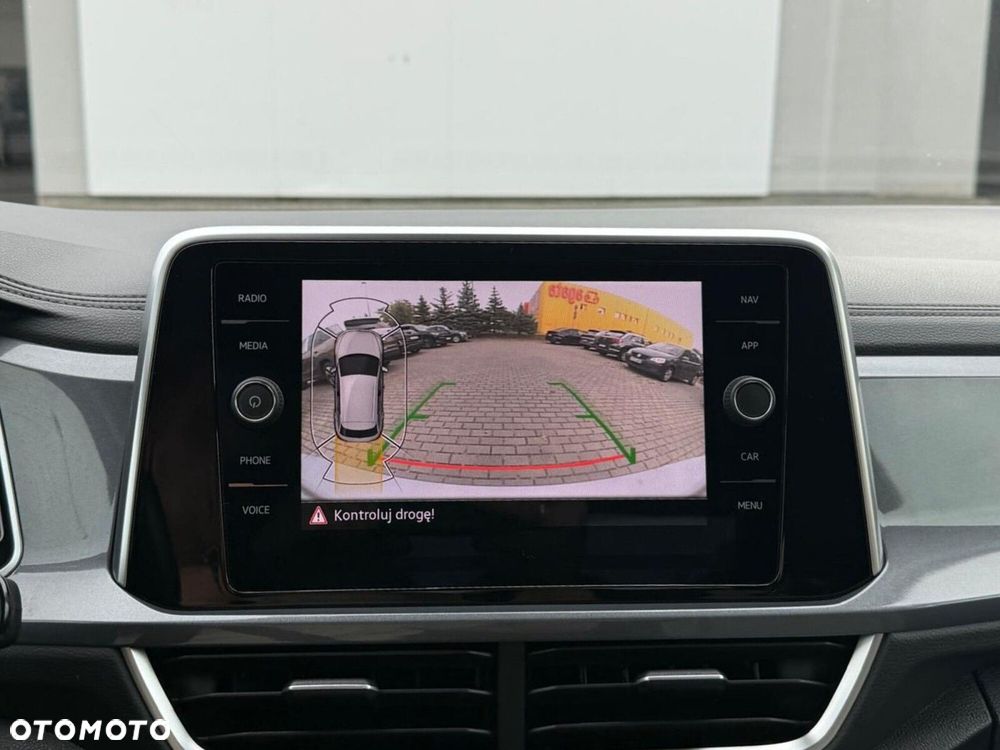 Volkswagen T-Roc 1.5 TSI Style DSG - 21