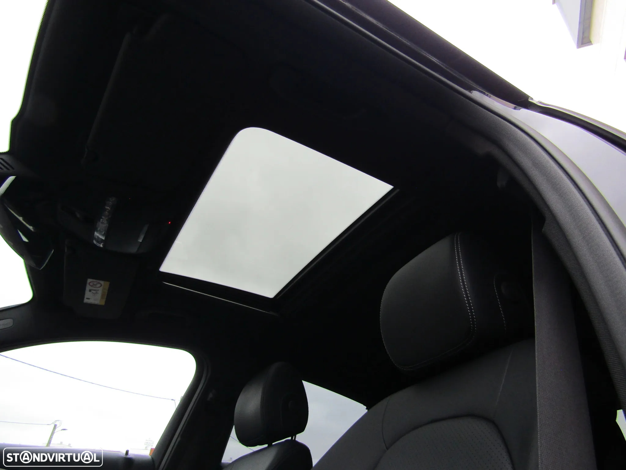 Mercedes-Benz GLC 300 de 4Matic - 13