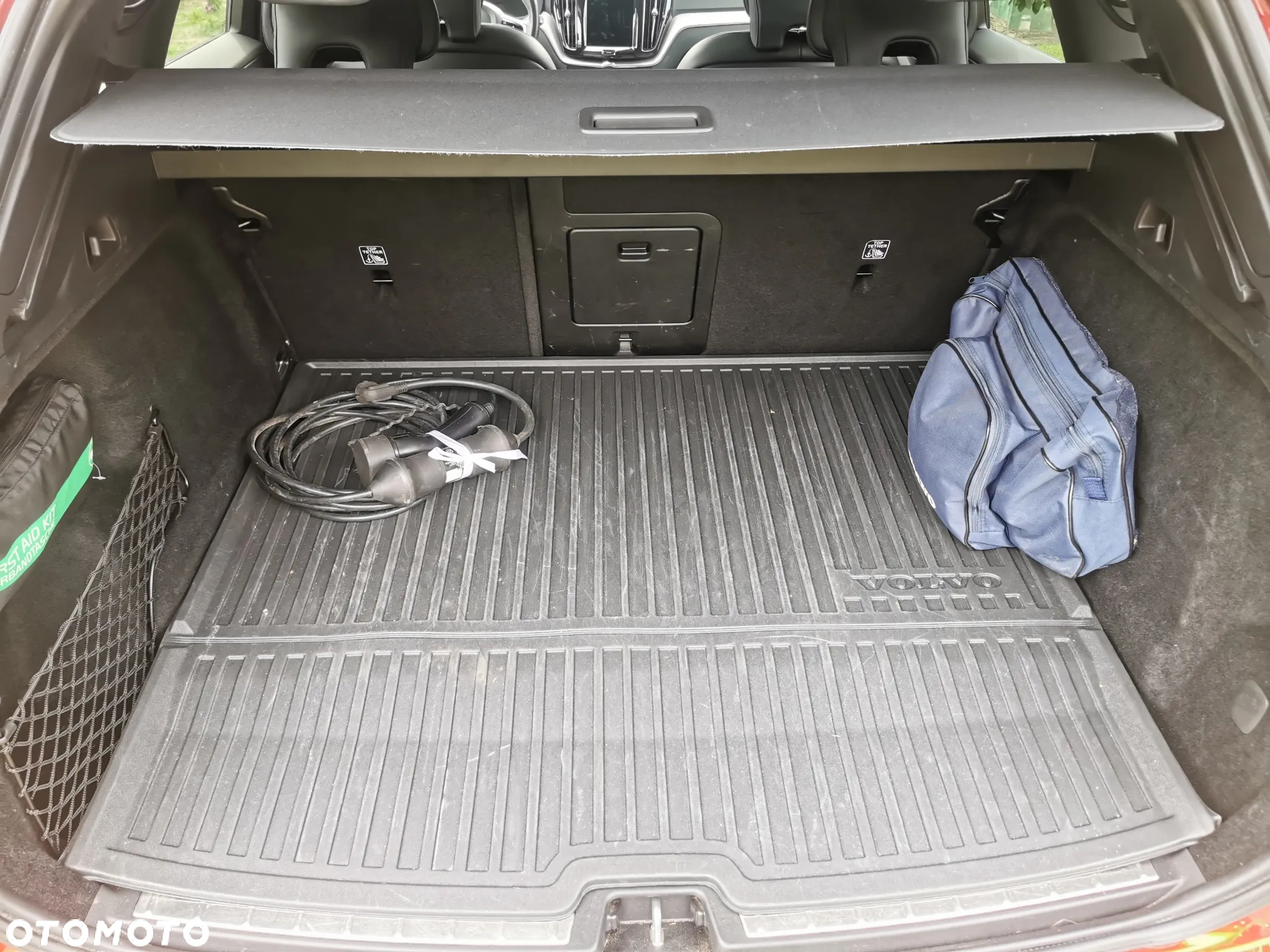 Volvo XC 60 B6 B AWD R-Design - 16