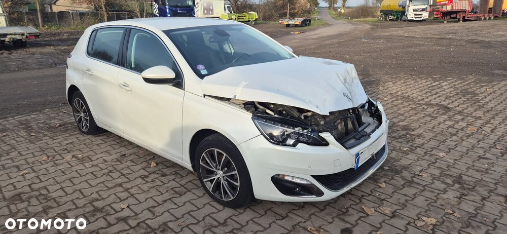 Peugeot 308 1.2 PureTech Active S&S - 3