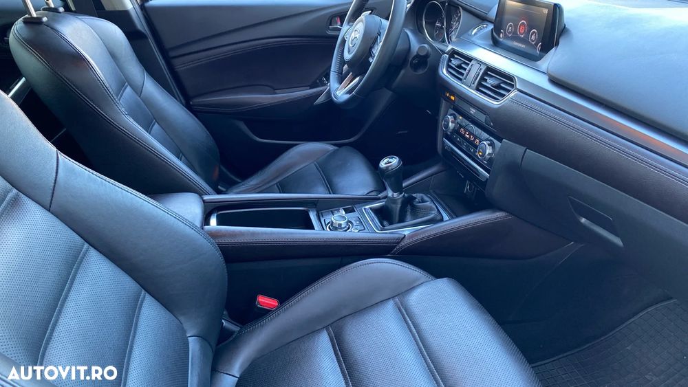 Mazda 6 - 6