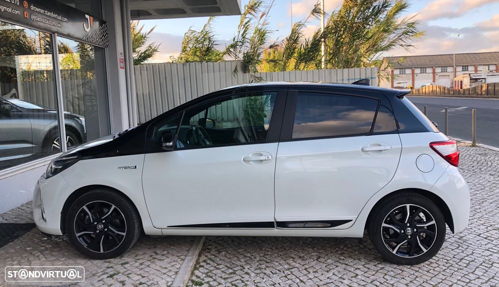 Toyota Yaris 1.5 HSD Square Collec.White - 13