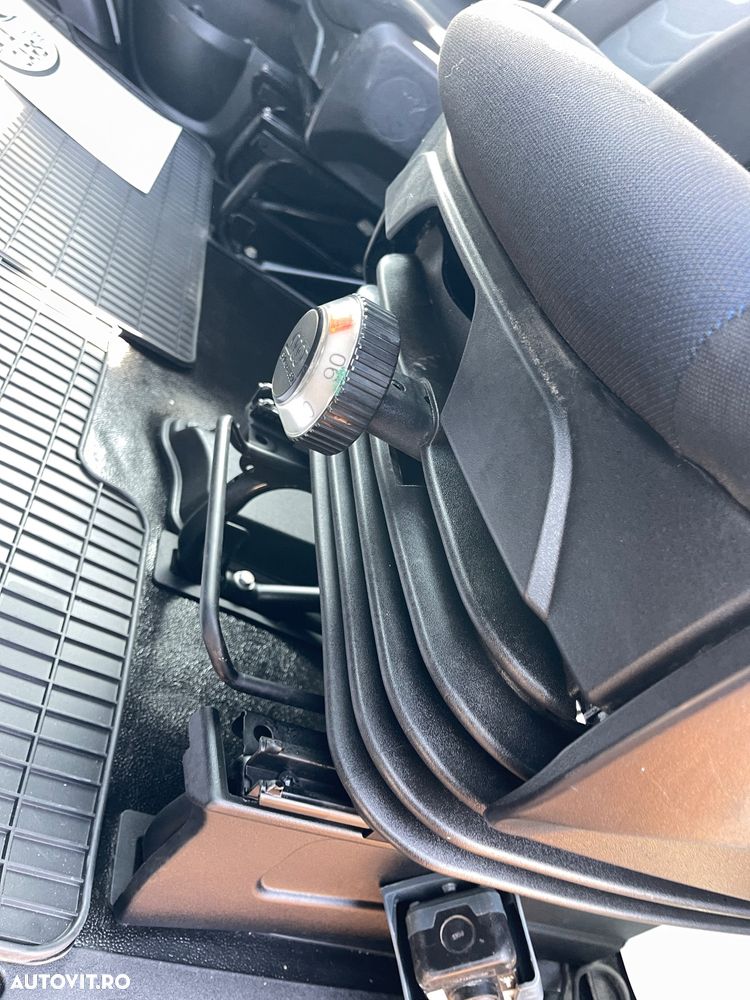 Iveco Daily Doka 6LOCURI  PUNTE DUBLA  BASCULABIL - 30